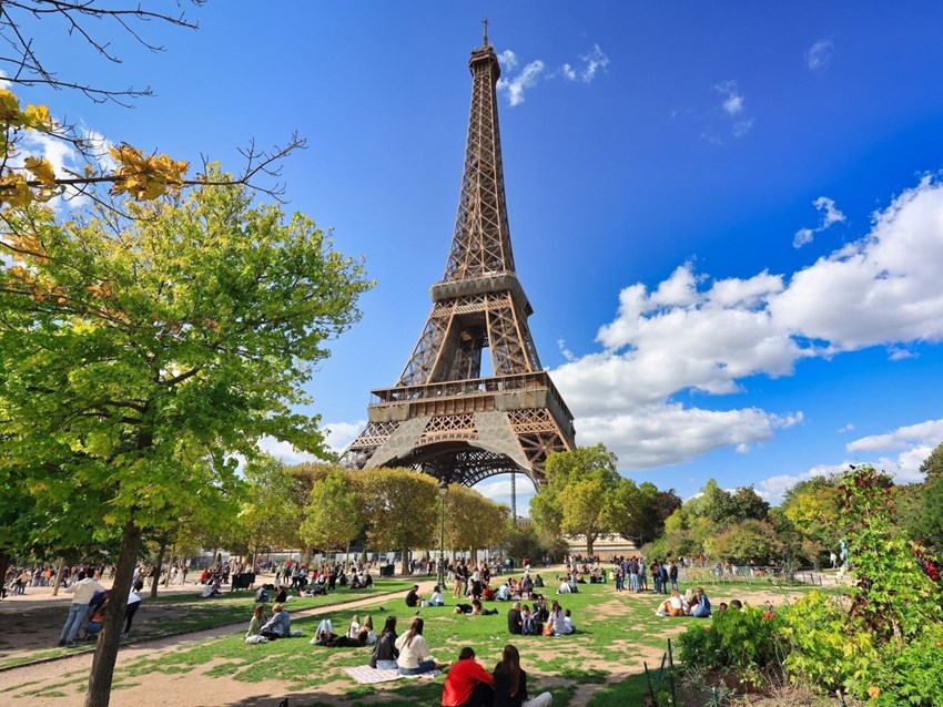 Du lịch Paris hay miền Nam Pháp mùa hè - Gợi ý lịch trình đẹp nhất cho mùa hè 2026 