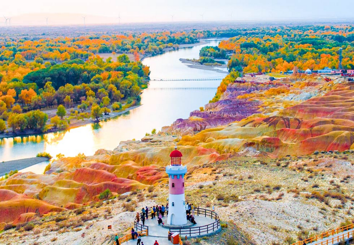 Top những hồ đẹp nhất ở Tân Cương dành cho du khách mê khám phá 2026