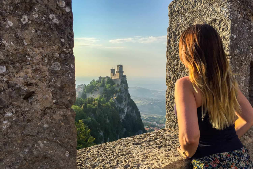 San Marino: Kinh nghiệm day trip từ Rimini trong tour Châu Âu
