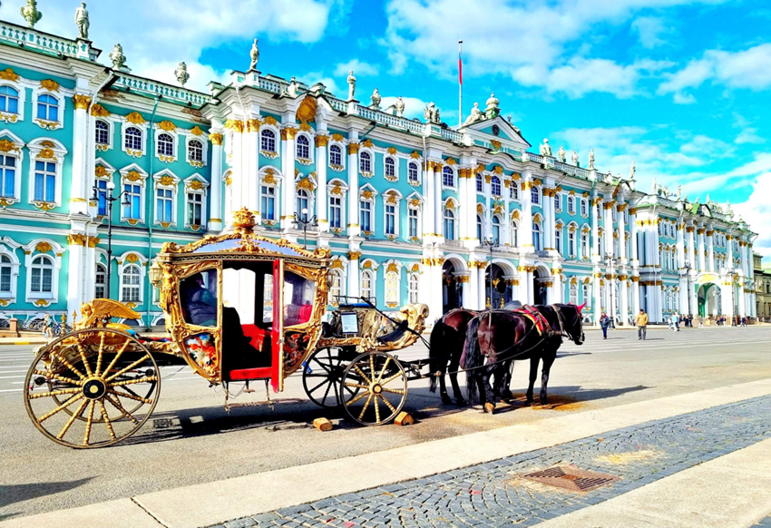 Cung điện Mùa Đông Saint Petersburg: Vì sao Hermitage là điểm phải ghé? 