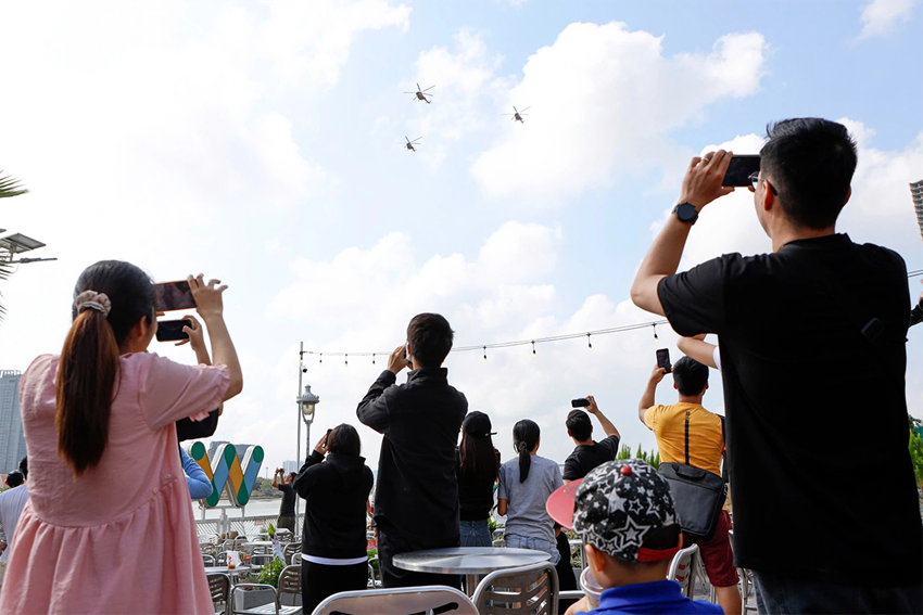 Xem Diễu Binh 30/4 Ở Đâu Đẹp Nhất Tại Tp.hcm? Top 5 Vị Trí Lý Tưởng Ngắm Trọn Đoàn Diễu Hành