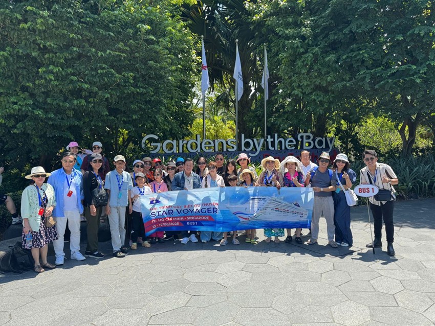 Hải Trình Du Lịch TpHCM - Singapore
